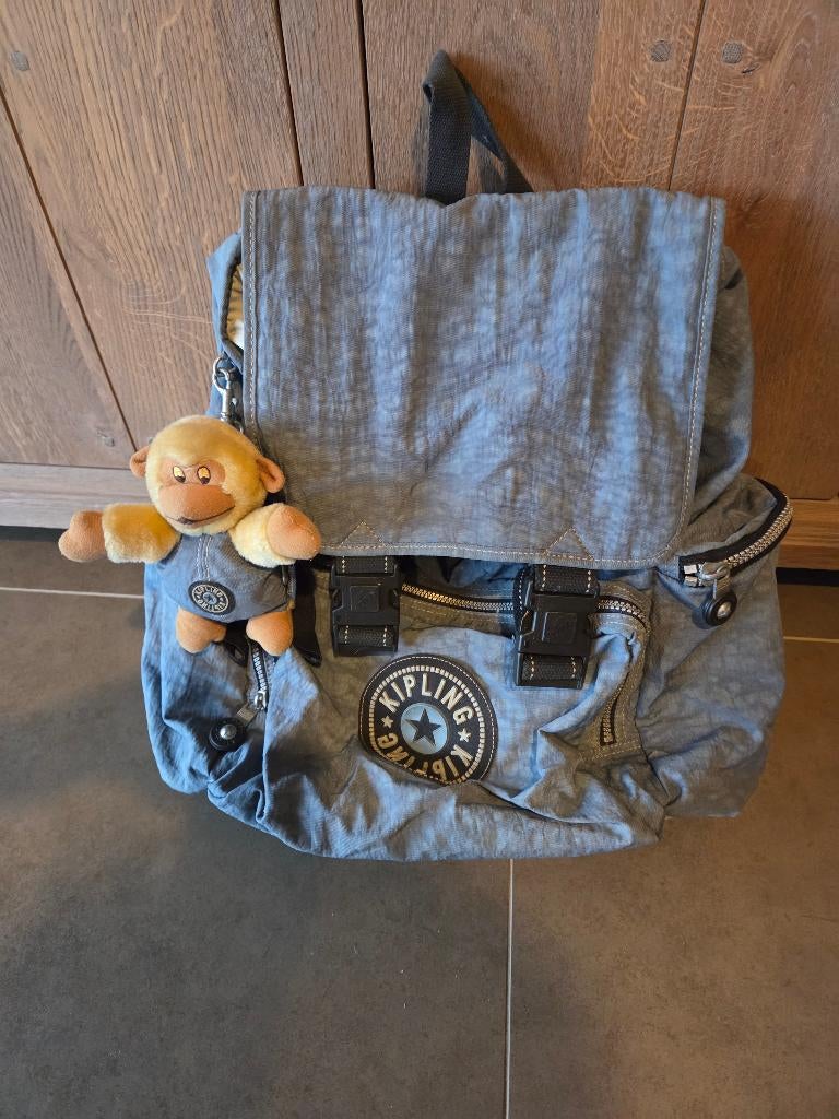 PRIJSVERLAGING Blauwe grote rugzak Kipling met groot aapje, Ophalen, Gebruikt, Kipling, 25 tot 40 cm