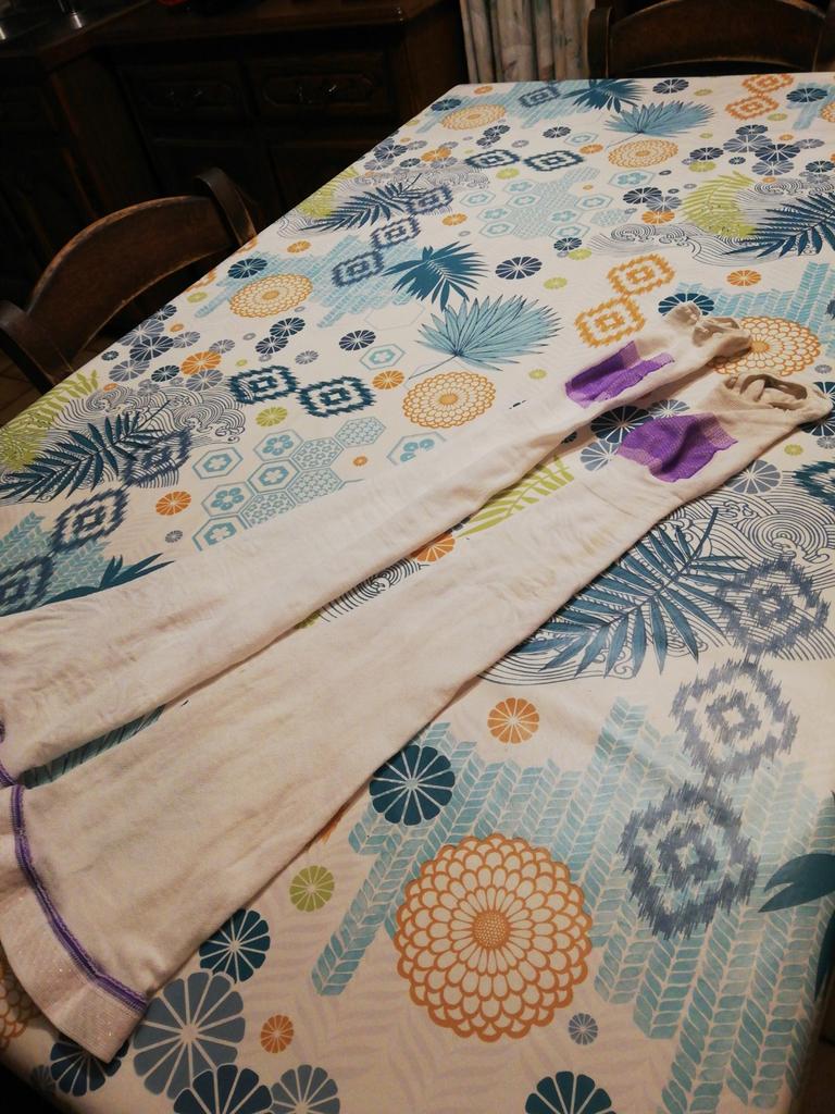 Bas de contention. Mediven. Taille S., Enlèvement ou Envoi