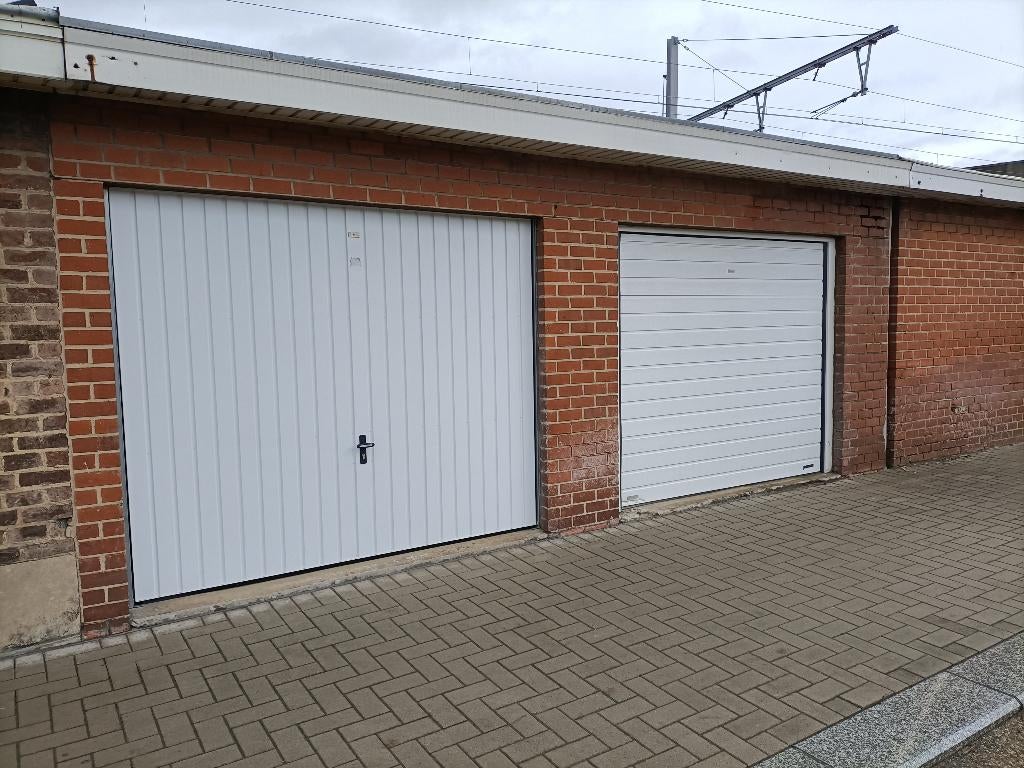 lot de 2 garages, Immo, Garages en Parkeerplaatsen, Luik (stad)
