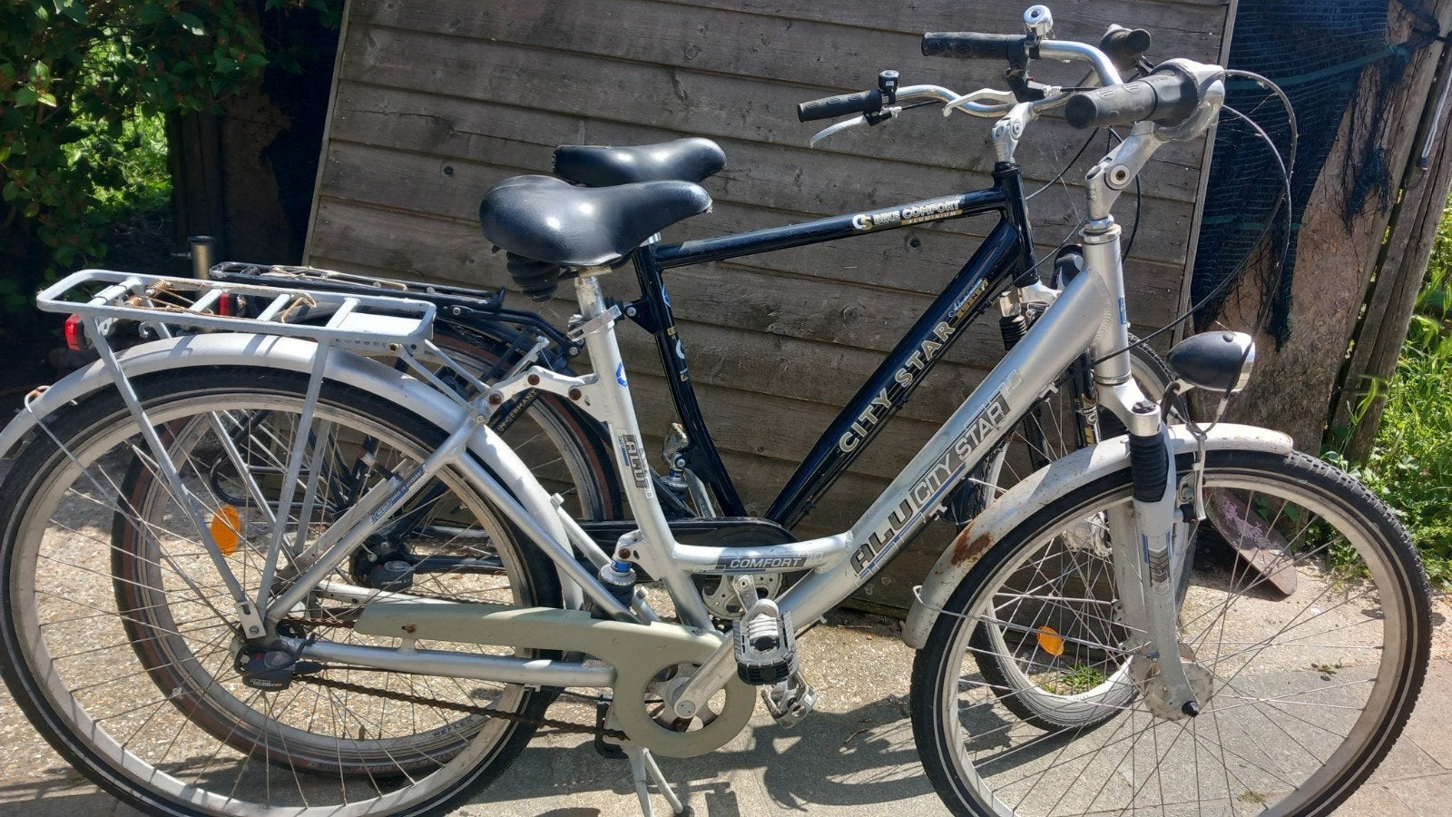 2 fietssen city star 28 inch, Ophalen, Gebruikt