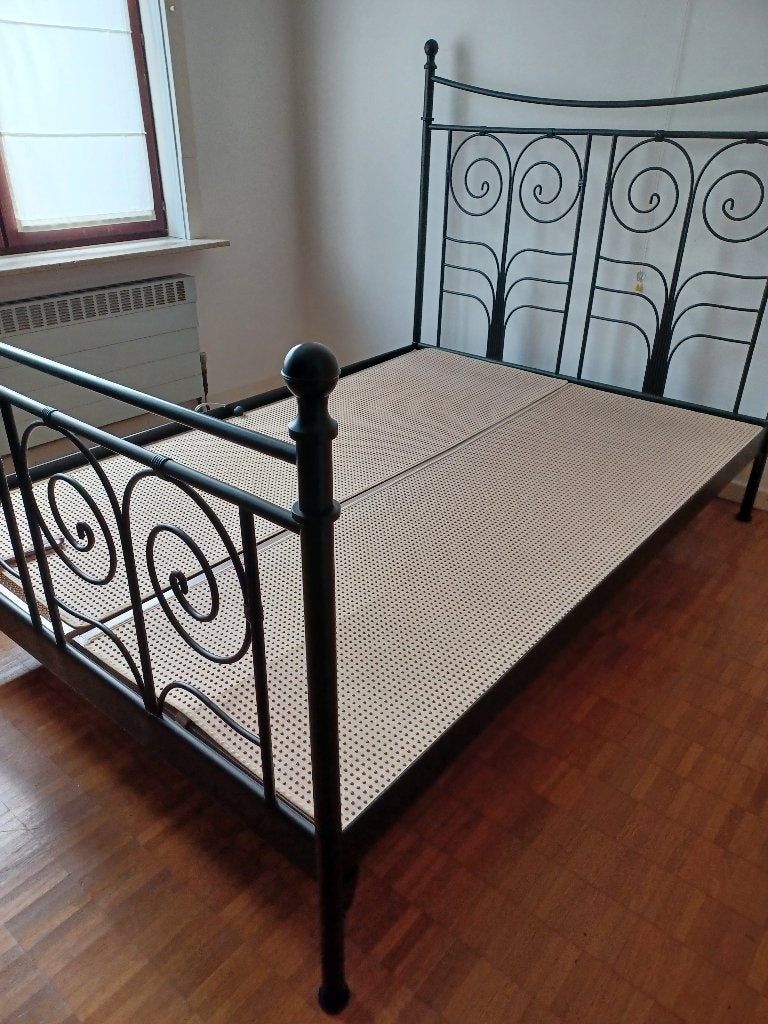 Zwart metalen bed 140 en bed 160, Ophalen, Gebruikt, Zwart, 200 cm
