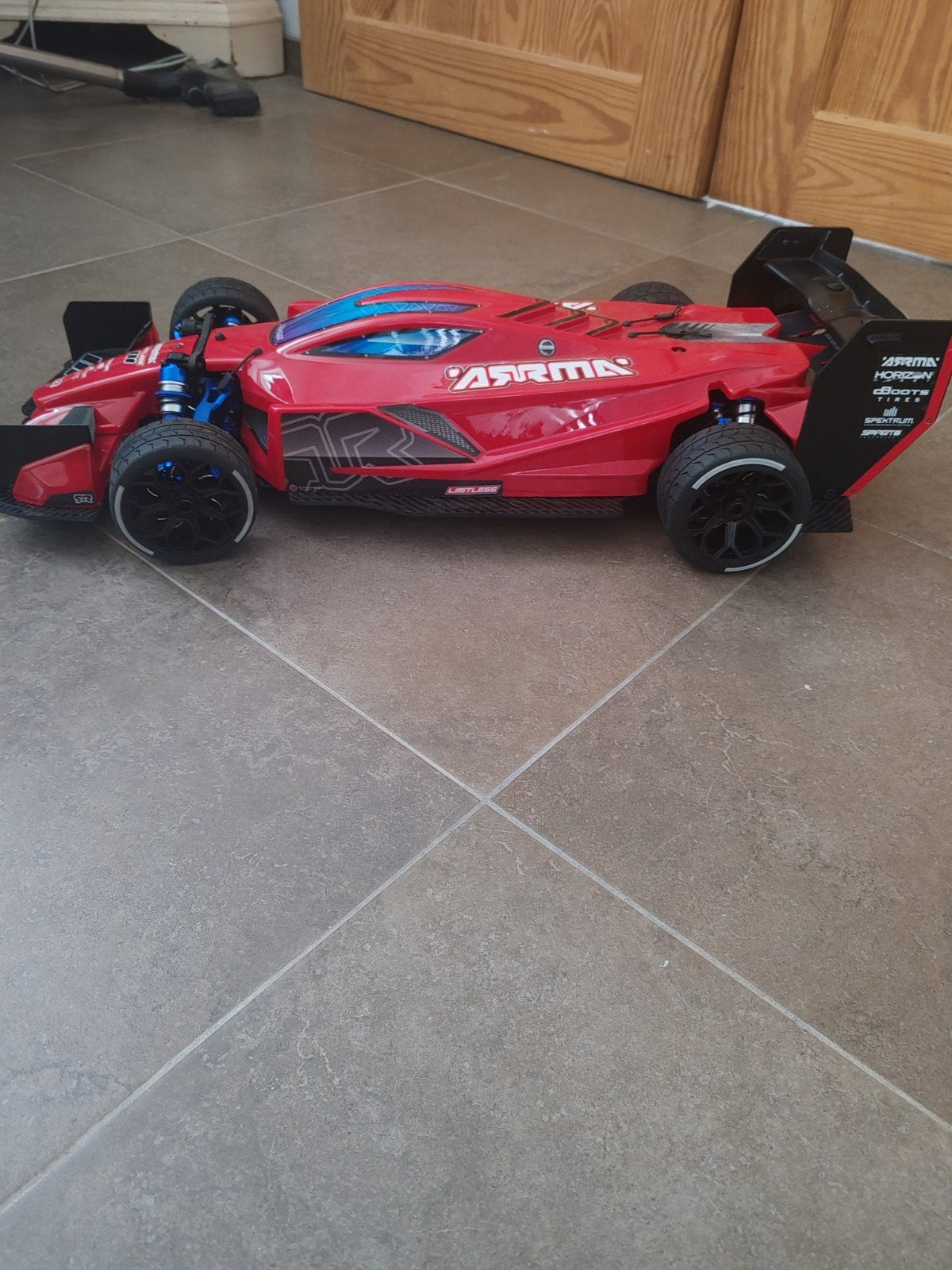 arrma limetles V2, Hobby en Vrije tijd, Ophalen