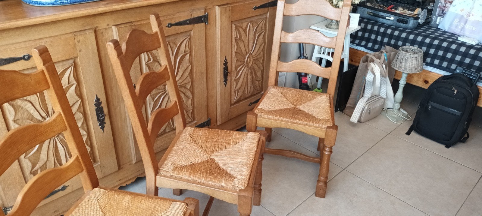 table de monastère entièrement en chêne avec 6 chaises, Enlèvement