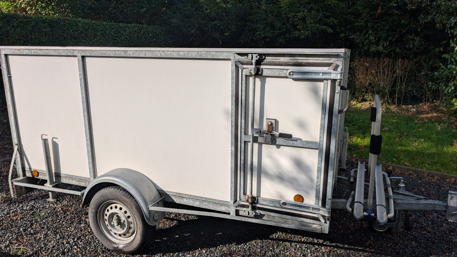 Windsurftrailer aanhangwagen 750kg volledig uitgerust, Auto diversen, Ophalen, Gebruikt