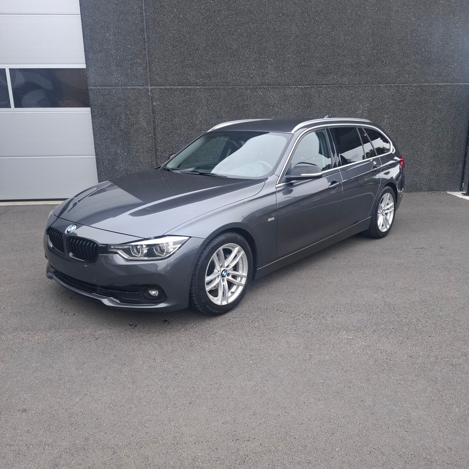 BMW 318d Touring Automaat | Leder | Trekhaak |, Auto's, BMW, Automaat, Achterwielaandrijving, Leder, Diesel