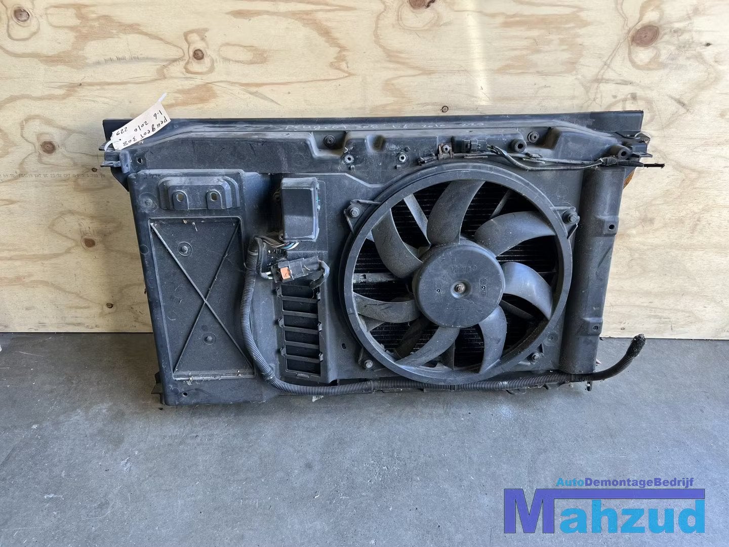 PEUGEOT 308 1.6 Koelerpakket koelerset front 2007-2016, Taurusavenue 1
2132 LS  Hoofddorp, NL, Contact.group@renault.com, Stellantis N.V.
