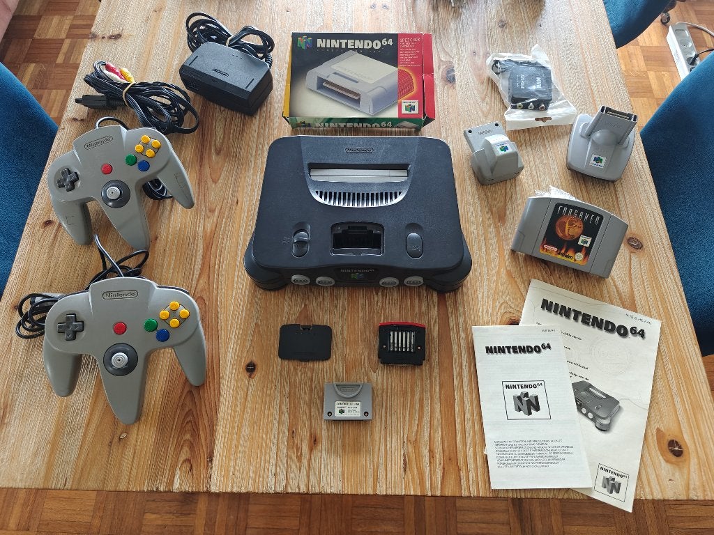 Nintendo 64 console EUR +Expansion Pack + accessoires+jeux, Consoles de jeu & Jeux vidéo, À partir de 7 ans, Aventure et Action