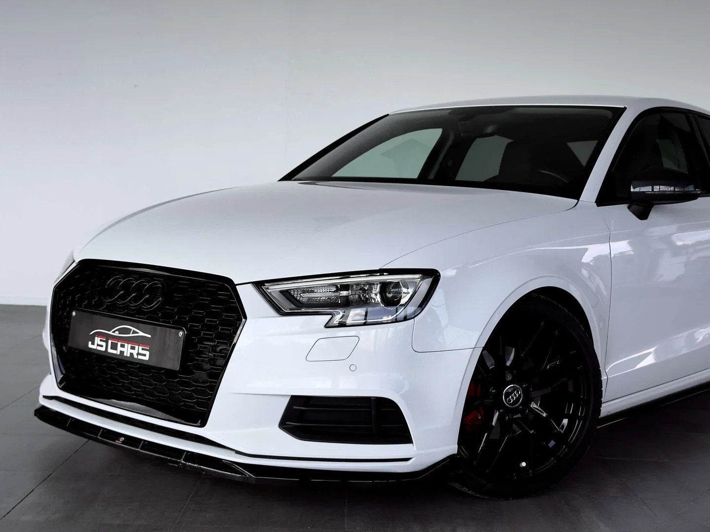 Audi A3 1.6 TDi S-LINE-KIT MAXTON-SHADOWLINE-GPS-CUIR-JANTES, Autos, Cuir, 1345 kg, Achat, Entreprise