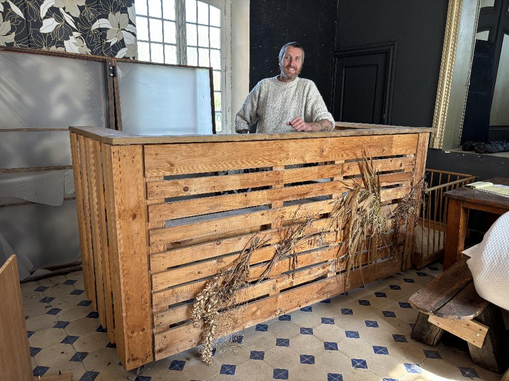 Mobiele Bar, Ophalen, Zo goed als nieuw