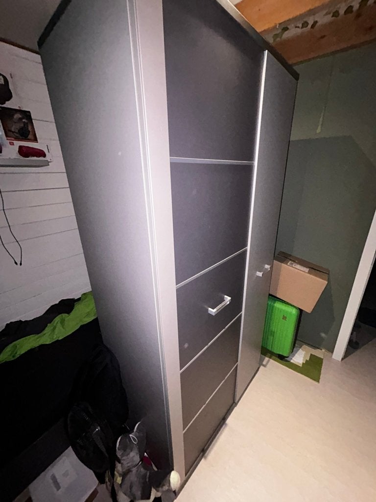 kleerkast, Ophalen, Met deur(en), 200 cm of meer, 50 tot 100 cm