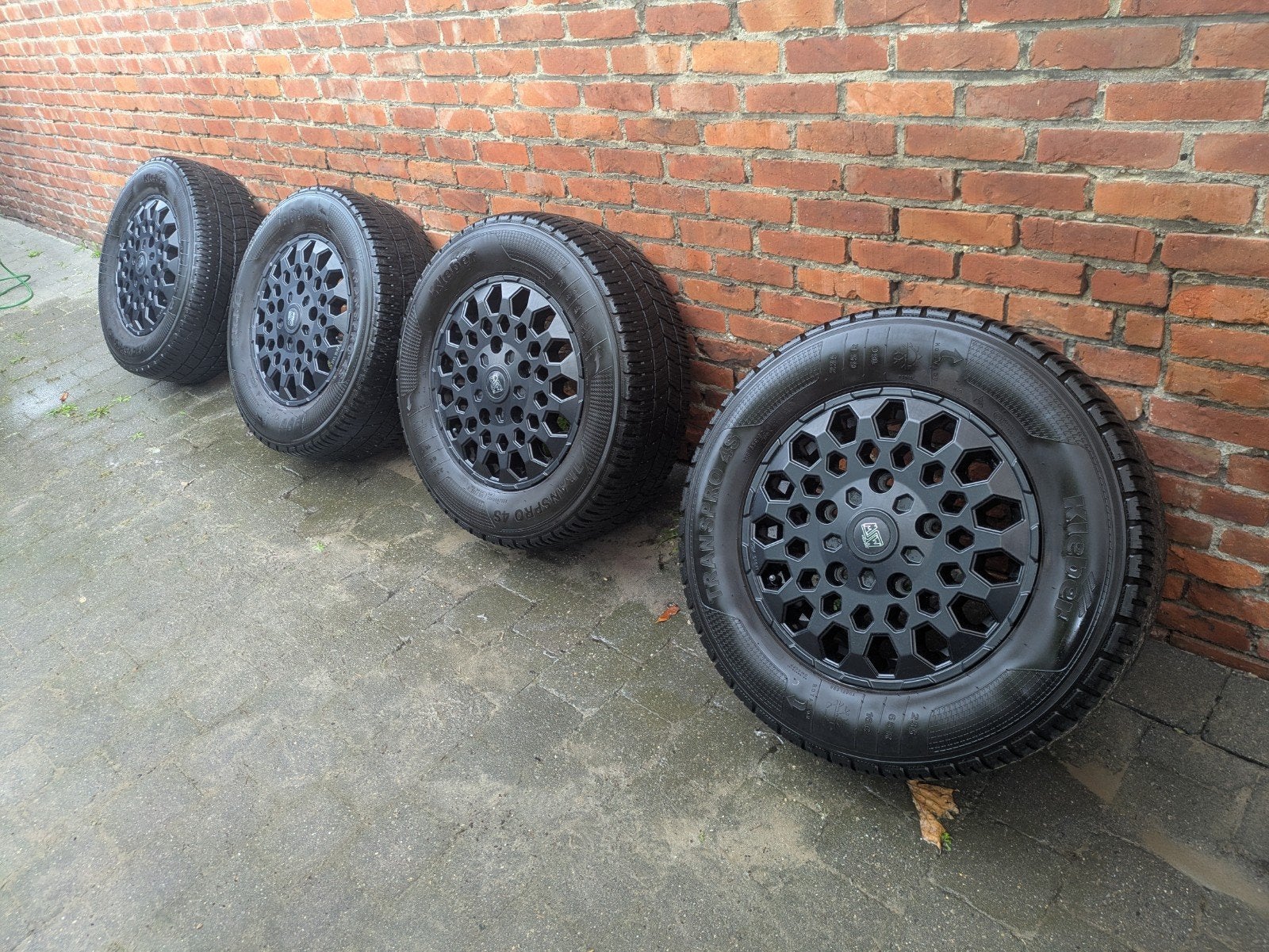 Set velgen en banden Ford Transit 2T - MSW 99 VAN, Auto-onderdelen, Banden en Velgen, Ophalen, Band(en)