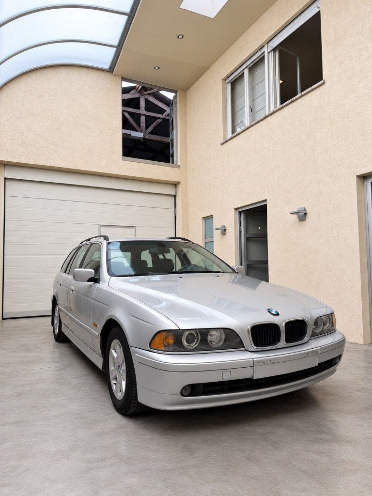 BMW 525 D   Topstaat | Keuring  | garantie, Auto's, Automaat, Achterwielaandrijving, Zwart, 2497 cc