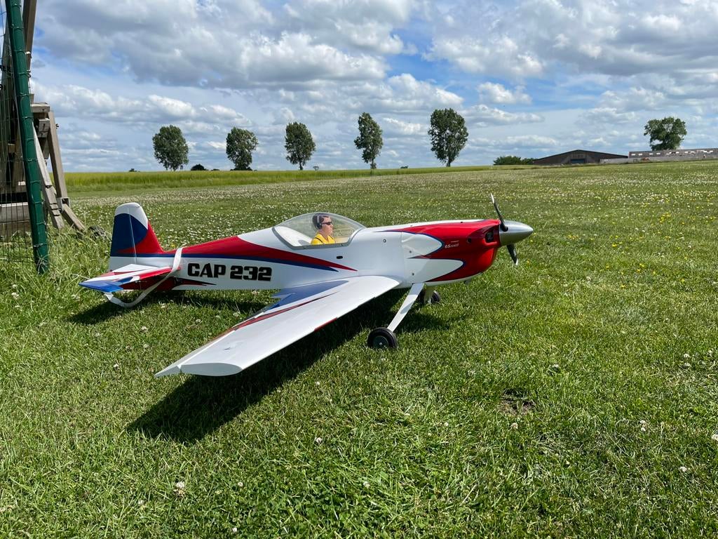 Cap 232 great planes, Hobby en Vrije tijd, Ophalen, Gebruikt