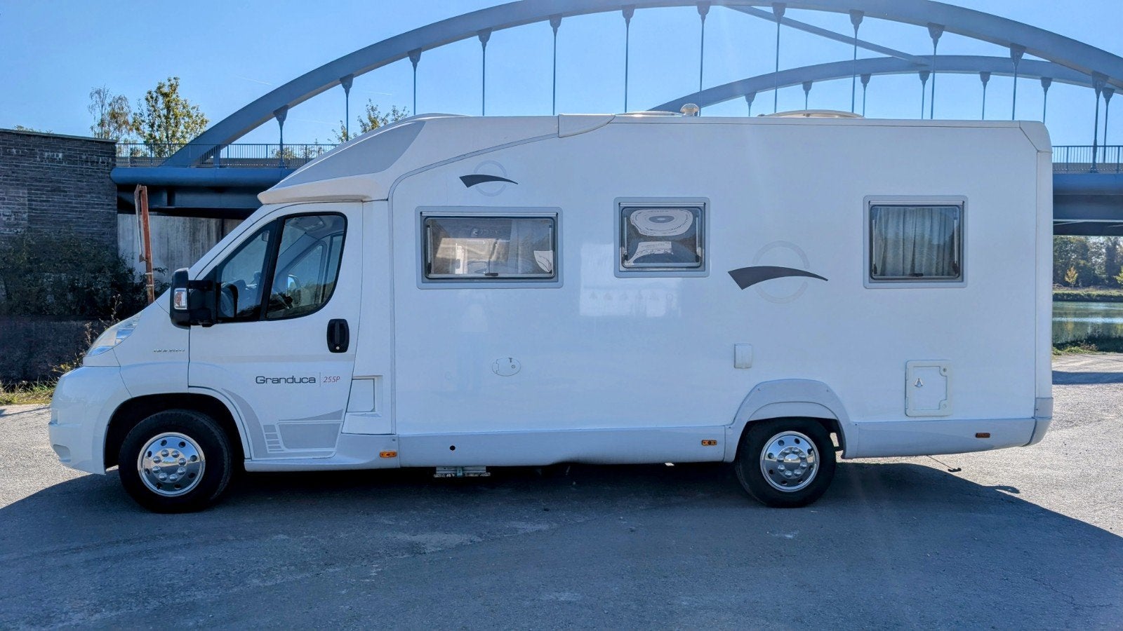 Camping car fiat roller team bien équipé, Caravanes & Camping, Jusqu'à 4, Fiat, Boîte manuelle, Diesel