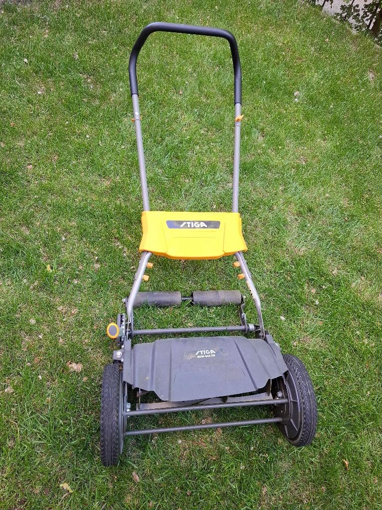 Grasmaaier Stiga SCM 440 FS, 40 à 49 cm, Utilisé, Tondeuses à gazon manuelles, Stiga
