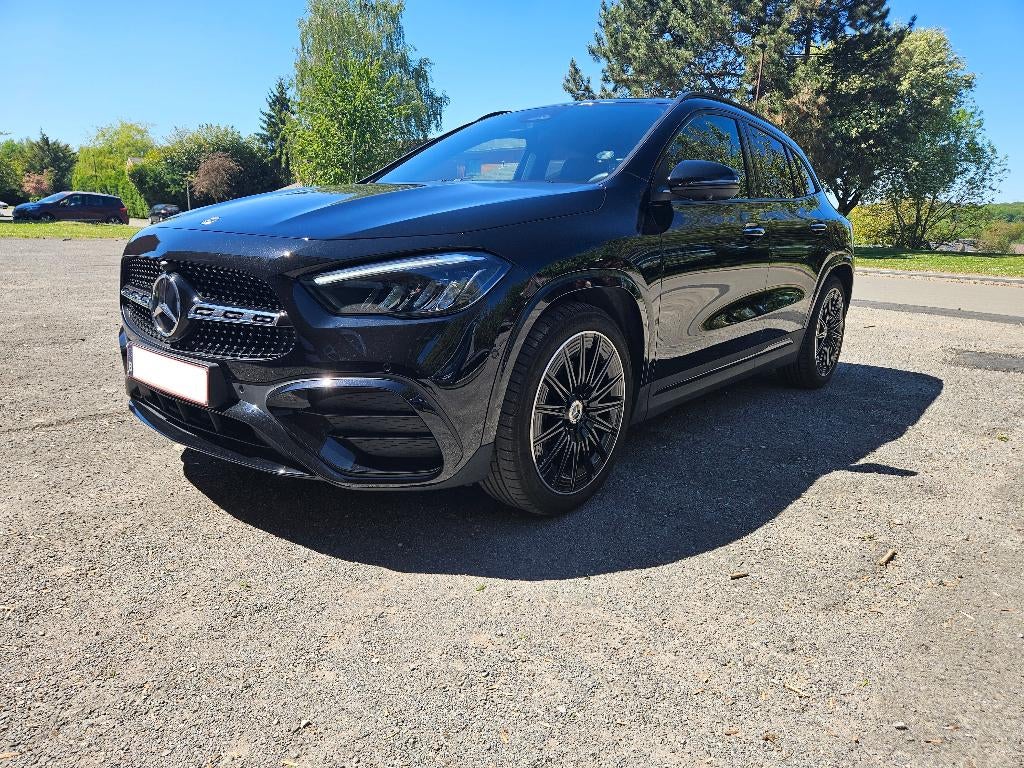 Mercedes GLA180AMG LINE/JA20/CAM360⁰/ESS/euro6e/full option, Autos, Mercedes-Benz, Achat, Euro 6, Phares entièrement LED, Entretenue par le concessionnaire