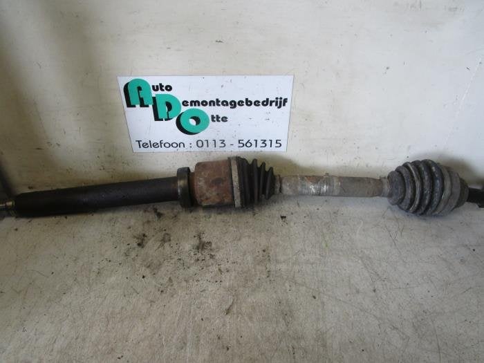 Arbre de transmission avant droit d'un Ford C-Max (C-Max 04-, -, 3 mois de garantie, -, -