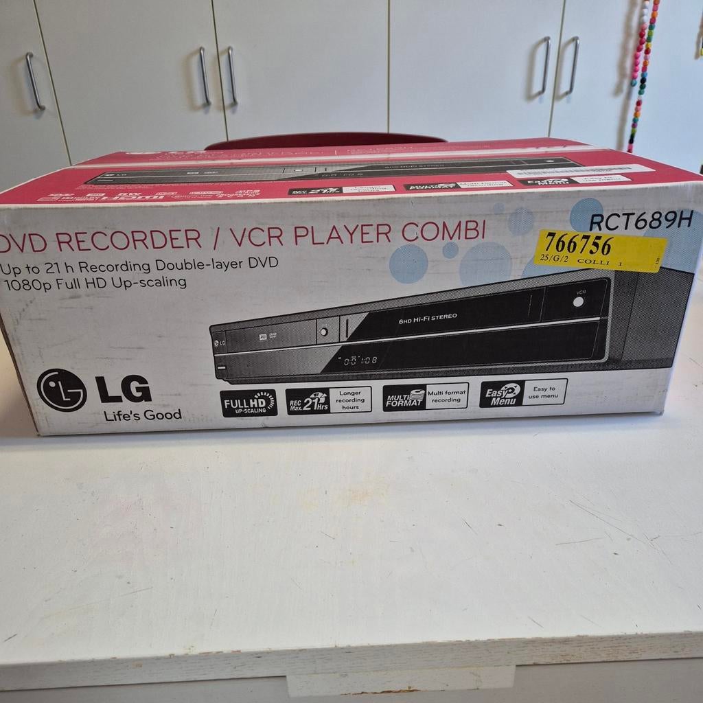 LG RCT689H DVD Recorder + VCR ~Nieuw in doos ~Zeldzaam model, Audio, Tv en Foto, DVD spelers, Ophalen of Verzenden, LG