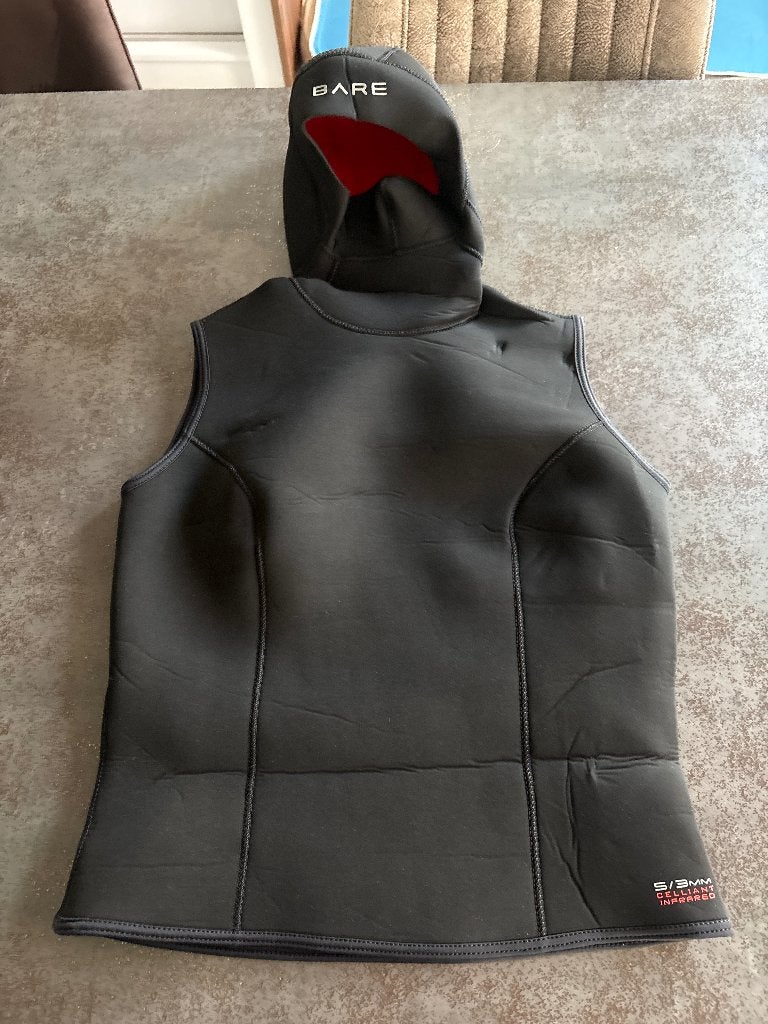 Duikvest met capuchon, Ophalen, Zo goed als nieuw, Duikpak