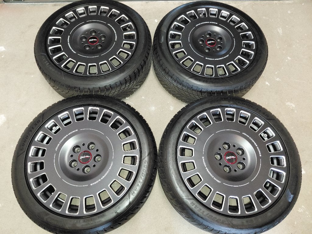 18 inch JCW Rallye Spoke winterset Mini Aceman, Auto-onderdelen, Banden en Velgen, Ophalen, 18 inch, Gebruikt, Banden en Velgen