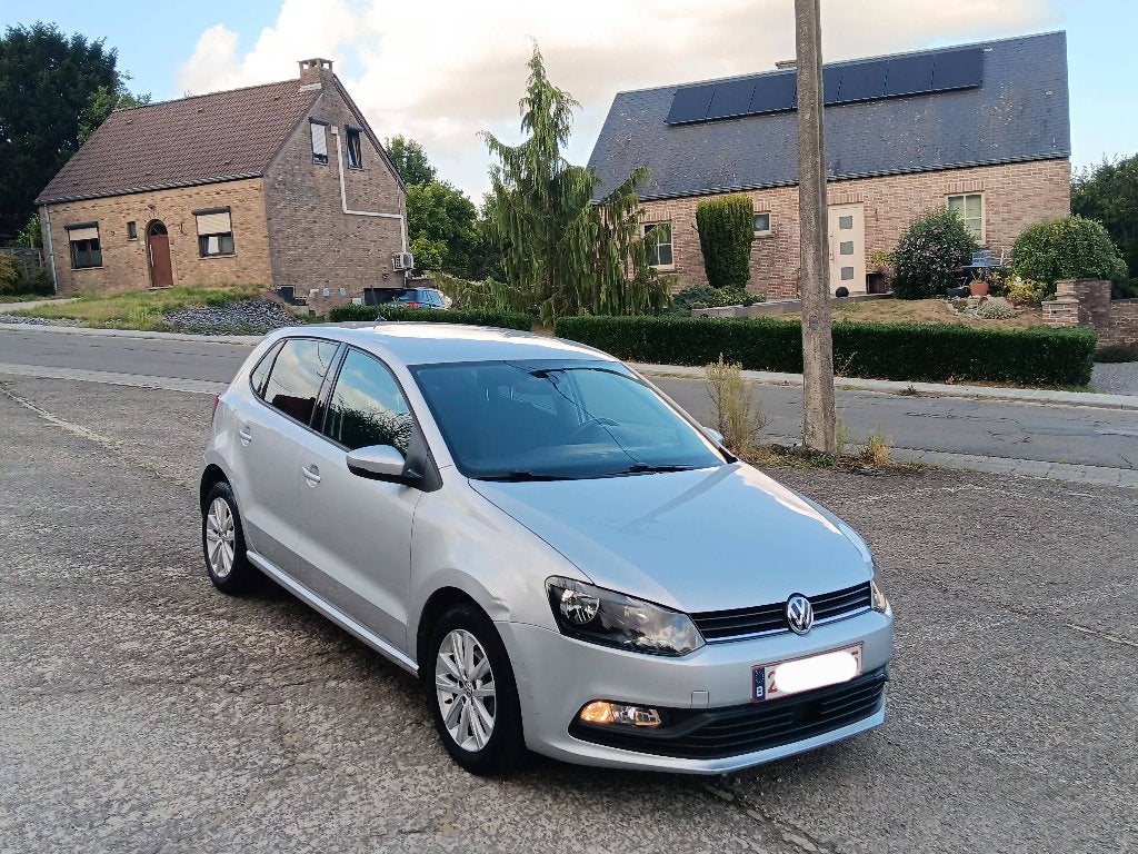 Volkswagen Polo 6r 1.4 TDI 2015 Euro 6b Clim ! 162.000 km !, Euro 6, Boîte manuelle, Entretenue par le concessionnaire, 5 portes