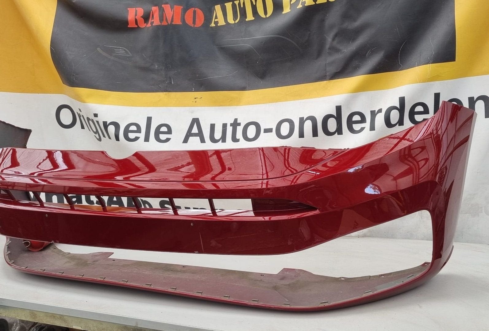 VX CADDY 2K7 VOORBUMPER LW5M 2K7807221A, Gebruikt, -, -, Ophalen of Verzenden