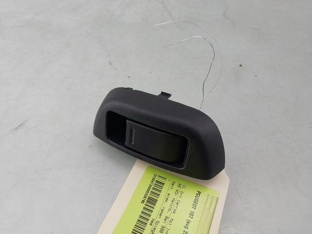 COMMUTATEUR VITRES ELECTRIQUES Peugeot 107 (01-2005/05-2014), Utilisé, Peugeot