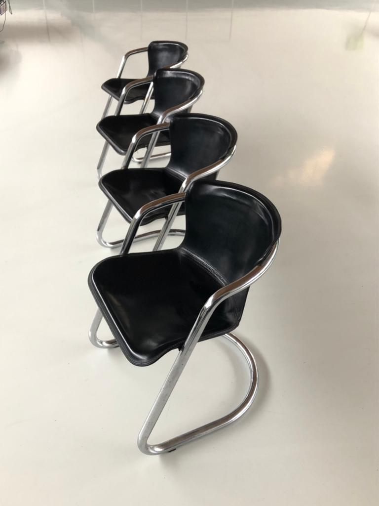 Set de quatre chaises Willy Rizzo, Ophalen