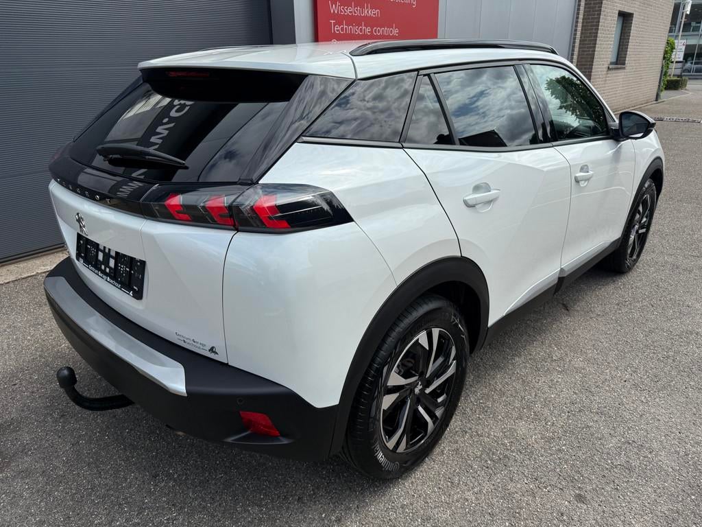 Peugeot 2008 12 PureTech 100pk ALLURE PACK topper, Auto's, Voorwielaandrijving, Gebruikt, 1199 cc, Skiluik