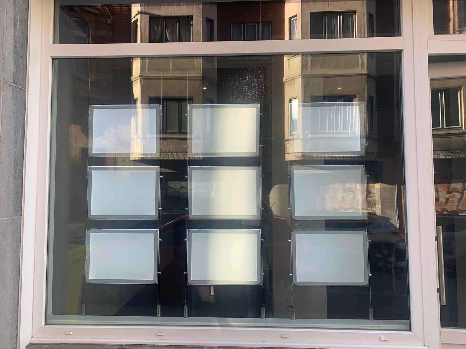 Écrans / affiches led pour vitrine (Immo ou autres), Enlèvement, Utilisé, Aménagement