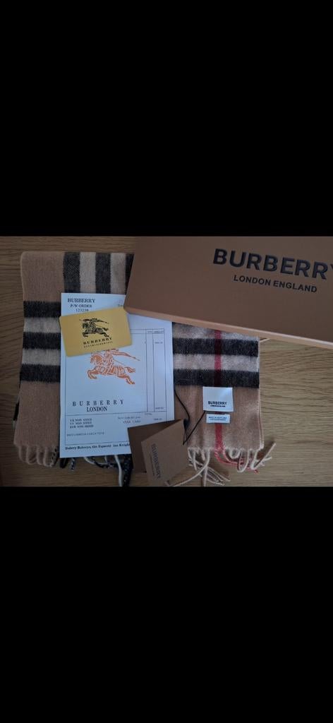 Châle en cachemire Burberry, Vêtements | Femmes, Bonnets, Écharpes & Gants, Enlèvement ou Envoi, Écharpe