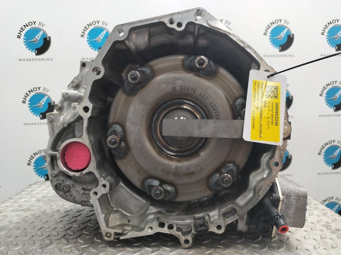 MINI (BMW) MINI TRANSMISSIE / VERSNELLINGSBAK 2017, Ophalen of Verzenden, Gebruikt, ARN erkend