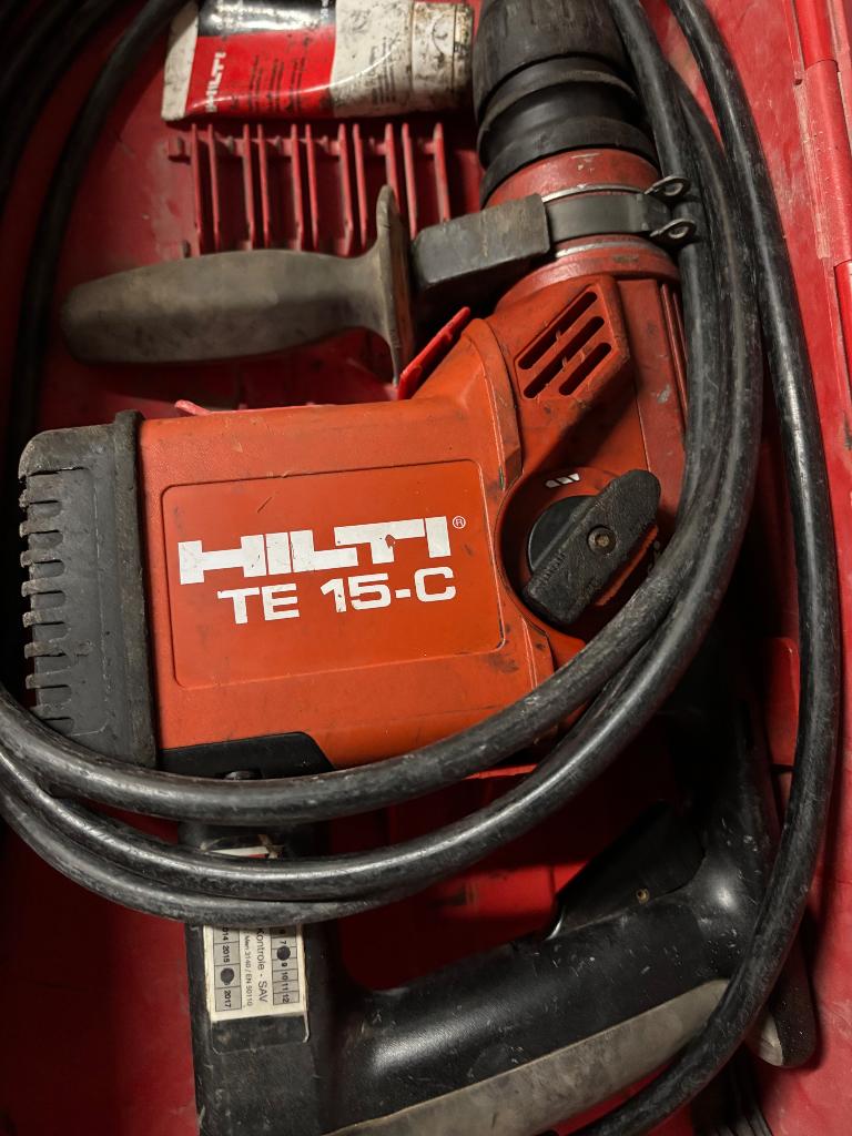 Hilti TE15, Enlèvement, Utilisé