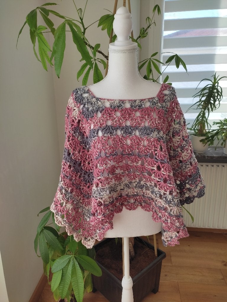 ponchos fait main au crochet, Vêtements | Femmes, Lescreationsdefaby, Multicolore, Envoi, Taille 42/44 (L)