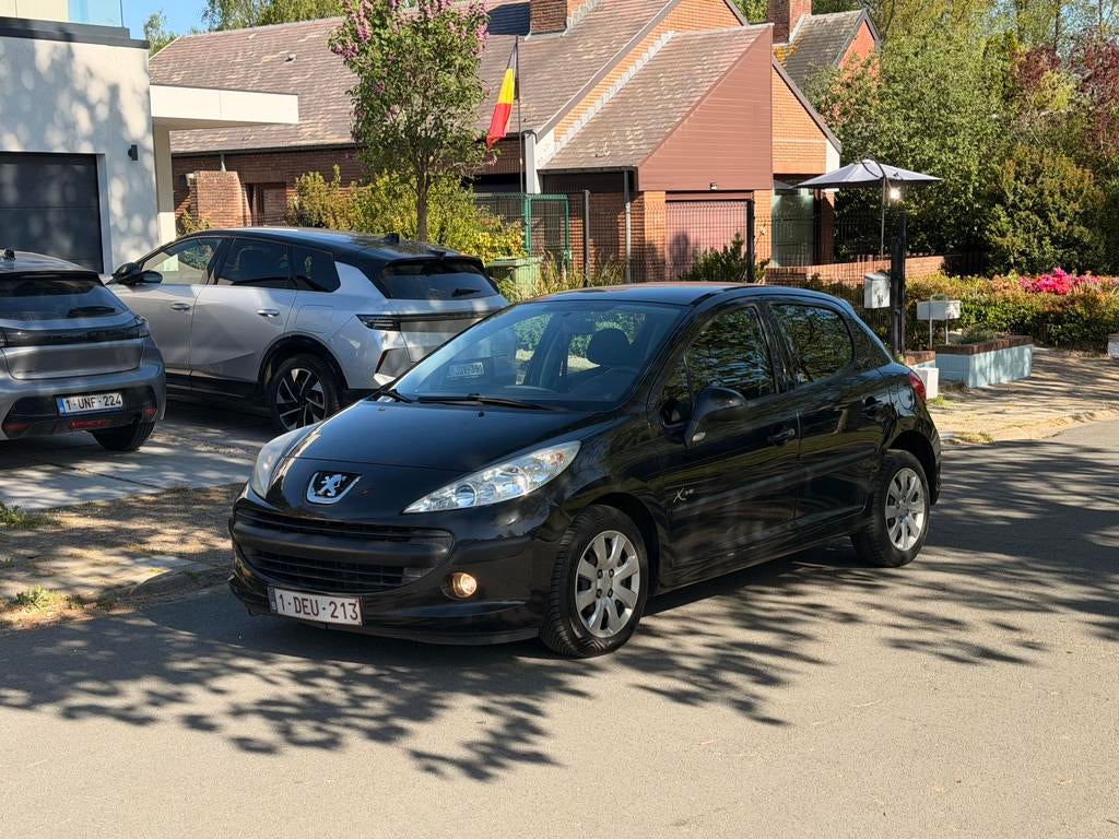PEUGEOT 207 1.4 ESSENCE  prêt à immatriculé, Autos, Achat, Entreprise, Boîte manuelle, 5 portes