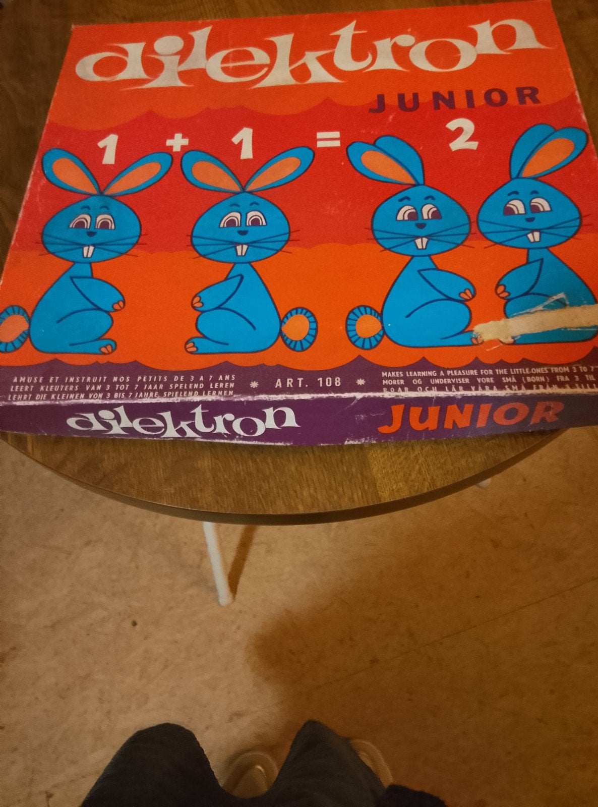 Dilektron uit de jaren 70, Ophalen