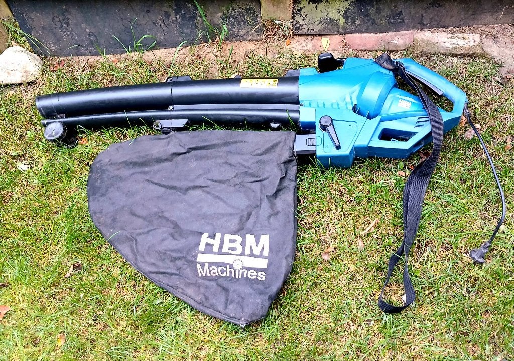 Souffleur à feuilles et aspirateur, Jardin & Terrasse, Électrique, Enlèvement ou Envoi, Avec sac de ramassage, HBM