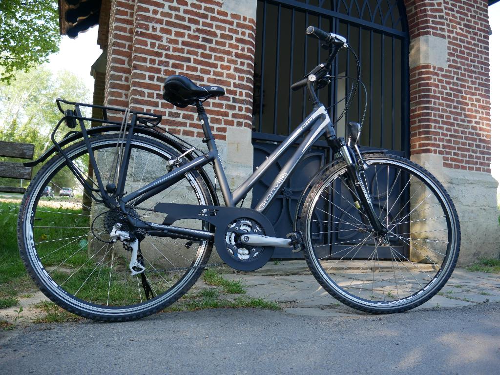 Vélo Granville Terra cadre aluminium 24 v trés bonne état, Fietsen en Brommers, Ophalen, Versnellingen