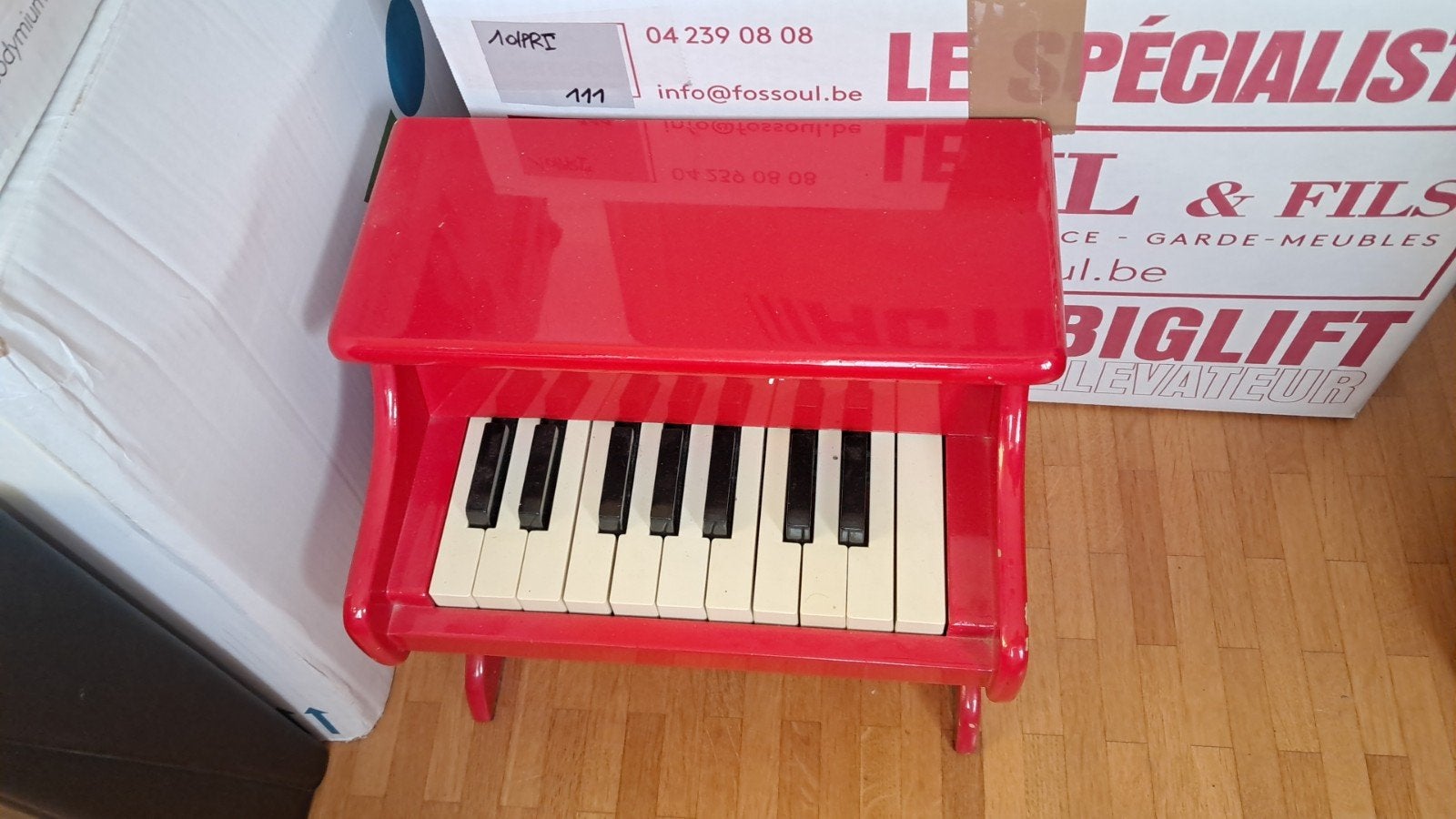 speelgoed piano, Ophalen