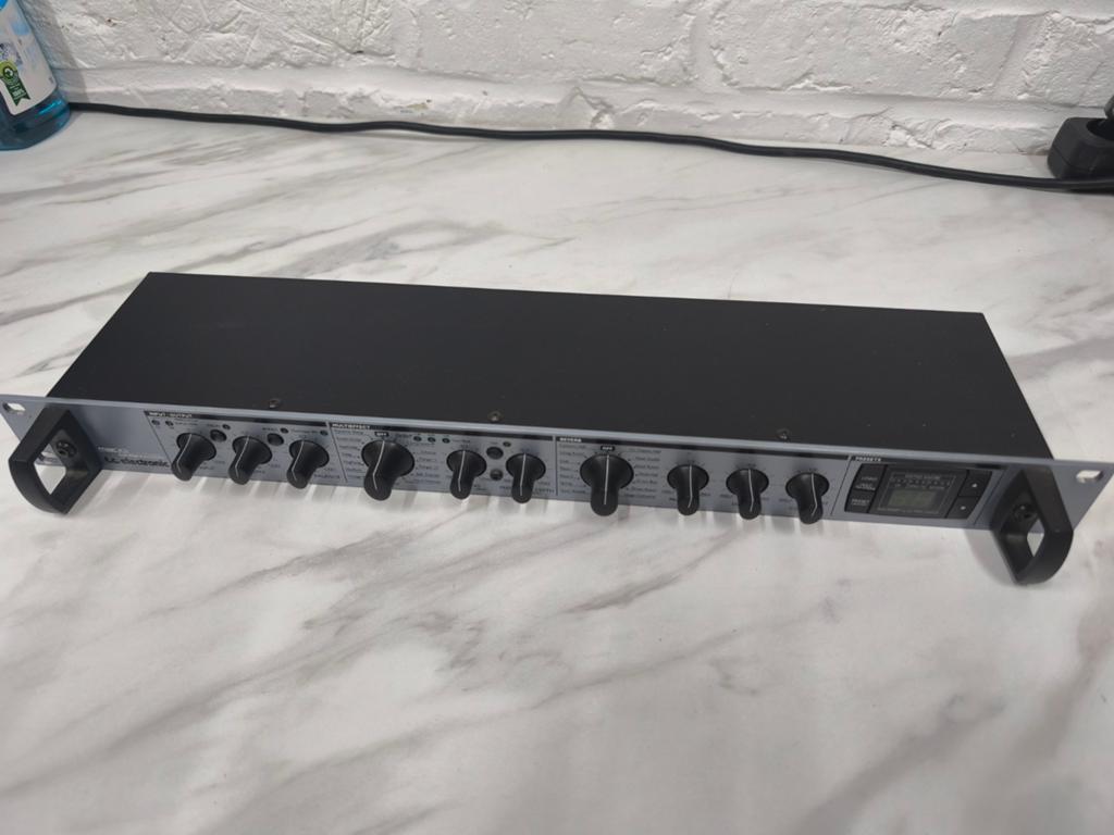 T.c. electronic M300 dual engine processor, Audio, Tv en Foto, Professionele apparaten, Ophalen of Verzenden
