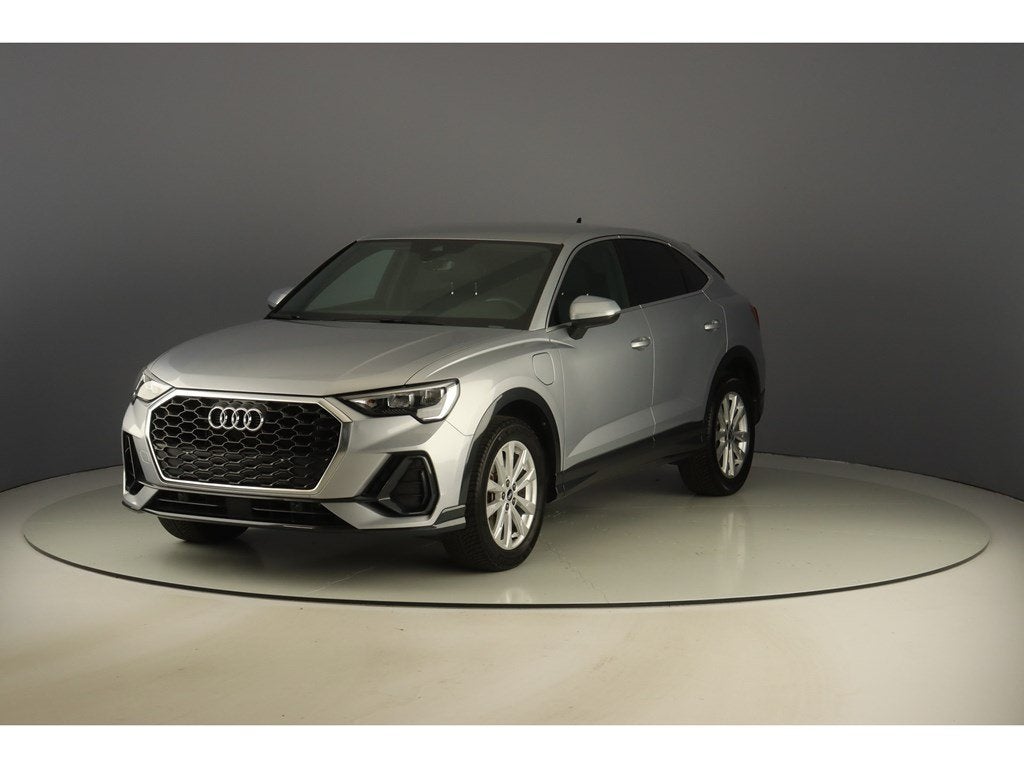 Audi Q3 SB 45TFSIe 245pk Pack Business, Automaat, 245 pk, 5 deurs, Hybride Elektrisch/Benzine