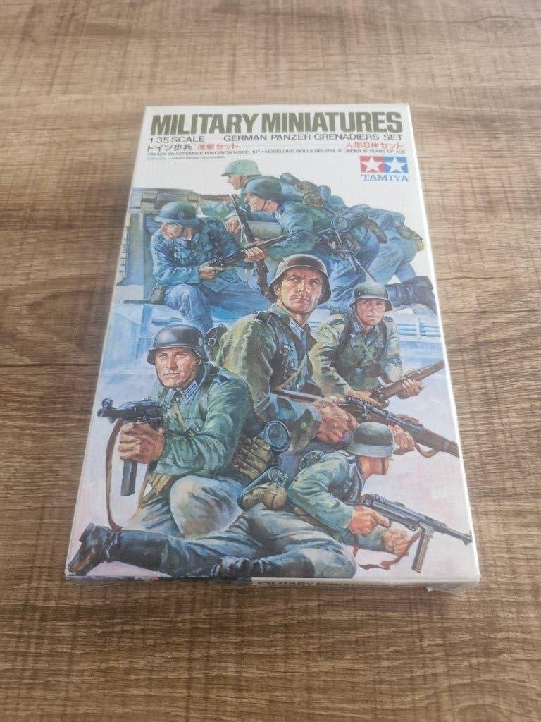 Tamiya 1/35 German Panzer Grenadiers Set, Ophalen of Verzenden, Nieuw, 1:35 tot 1:50, Figuur of Figuren