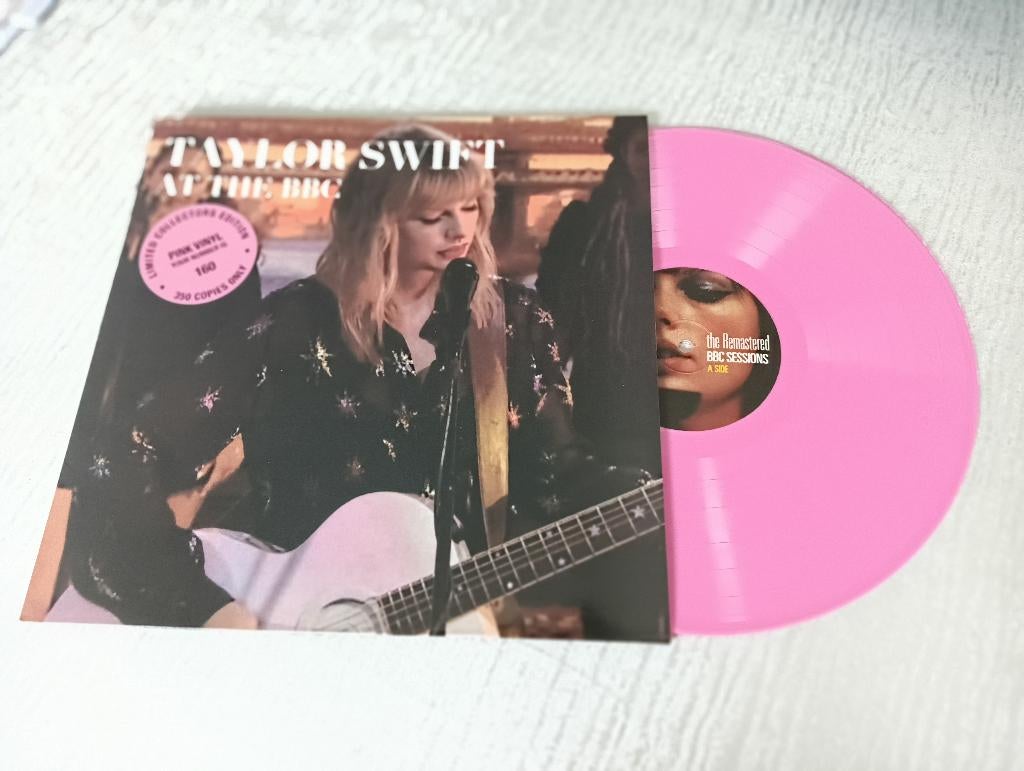 Taylor Swift LP à la BBC - Pink Vinyl Ltd Ed 164/350, Édition limitée, Enlèvement ou Envoi, Comme neuf