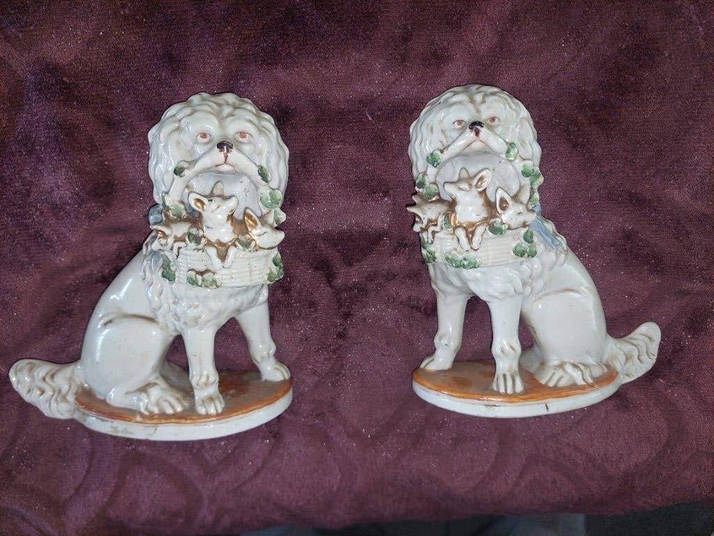 Paire de vieux chiens, Antiquités & Art, Enlèvement