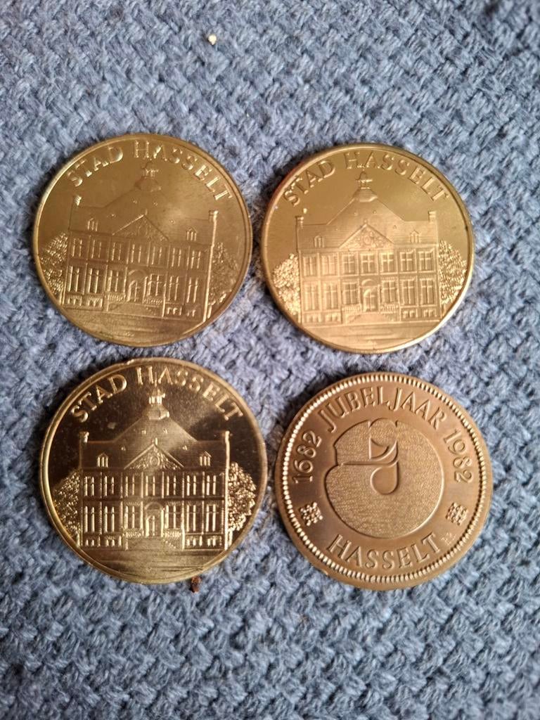 Set van 4 Hasseltse penningen (jaren '80), Ophalen of Verzenden