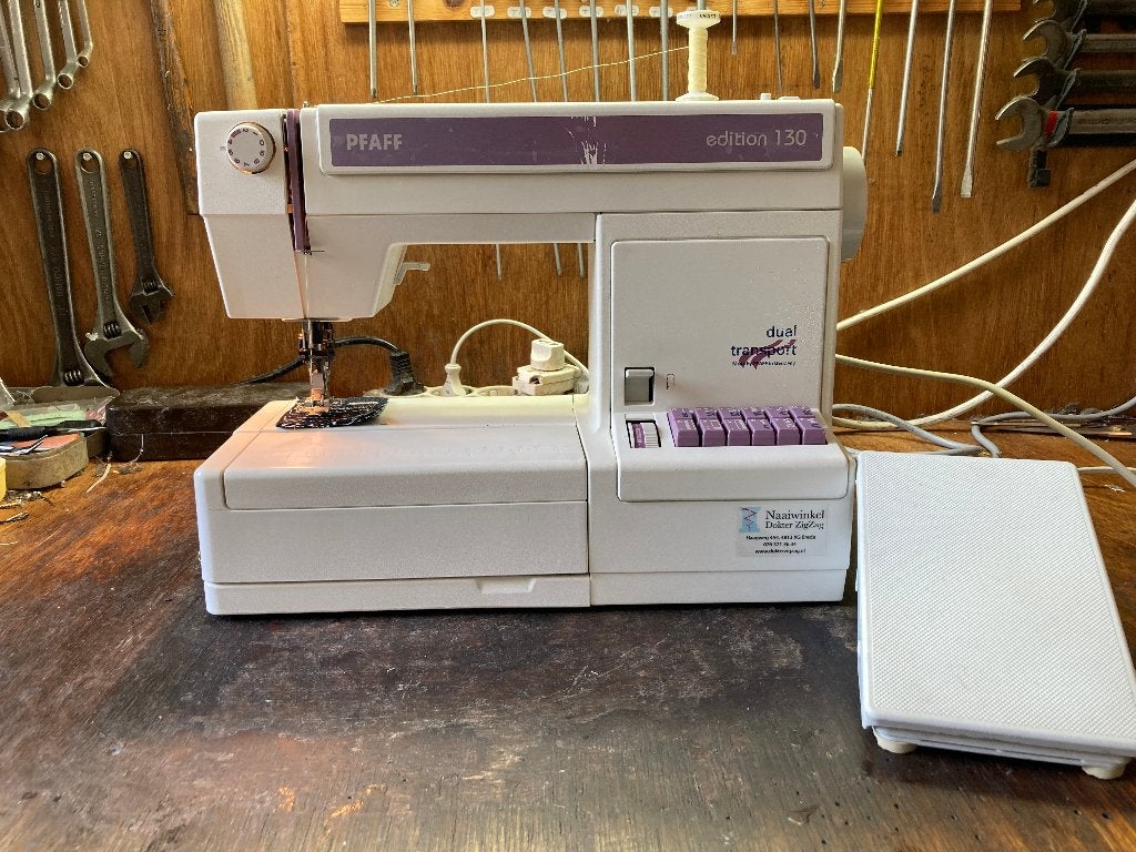 Pfaff Edition 130 met dubbeltransport (idt), Hobby & Loisirs créatifs, Machines à coudre & Accessoires, Utilisé, Machine à coudre