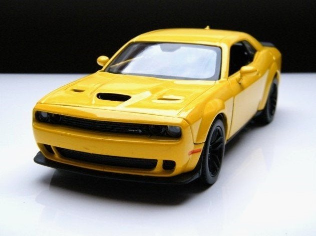 modelauto Dodge Challenger SRT Hellcat Widebody – 1:24, Verzenden, Nieuw, Auto, Motormax