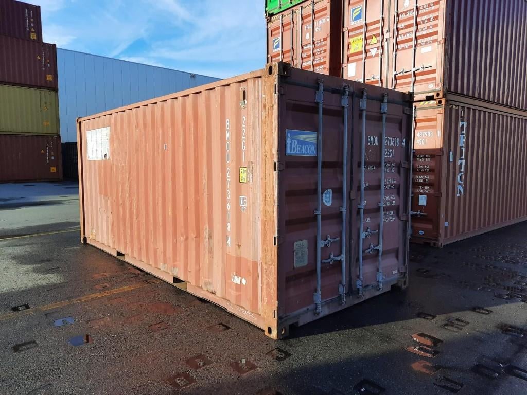 Conteneur de 20 pieds - stockage, Enlèvement