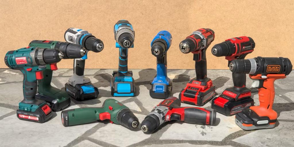 GRATIS OPHALEN – OPRUIMING HUIS / GARAGE, Doe-het-zelf en Bouw, Gereedschap | Schuurmachines, Gebruikt, Ophalen