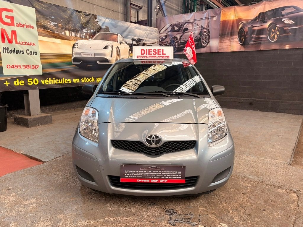 TOYOTA YAris 1.4 D4D, Argent ou Gris, Achat, Entreprise, Garantie prolongée